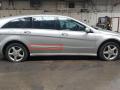 молдинг двери задней правой Mercedes-Benz R-Класс W251 2006, 3.0 л., CDi, OM 642.950, дизель, АКПП, iridiumsilber / 775, минивэн, полный привод, правый руль, A2516902662 - фото №3