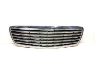 решетка радиатора Mercedes-Benz E-Класс W211/S211 S211 2005, 2.1 л., CDi, OM 646.961, дизель, АКПП, iridiumsilber / 775, универсал, задний привод, правый руль, A2118800583, A2118800383