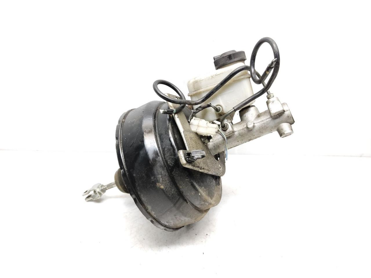 вакуумный усилитель тормозов Mazda BT-50 1 поколение J97M 2008, 2.5 л., TDCi, WLAT (16 V), дизель, 5МКПП, strato blue / 32k, пикап, полный привод, правый руль, F01G0610MF, UP20-43-800 - фото №1