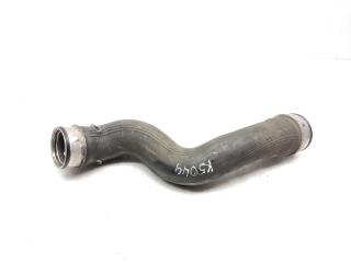 патрубок интеркулера Mercedes-Benz CLK-Класс C209/A209 [рестайлинг] C209 2006, 2.2 л., CDi, OM 646.966, дизель, АКПП, iridiumsilber / 775, купе, задний привод, правый руль, A2095281082