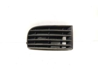 решётка бампера боковая правая Volkswagen Golf 5 поколение 2005, 1.4 л., i, BCA, бензин, 5МКПП, reflex silver / la7w, хетчбэк 5 дв., передний привод, правый руль