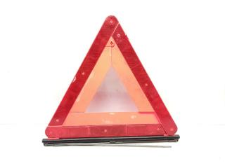 знак аварийной остановки Mercedes-Benz E-Класс W211/S211 2004, 2.7 л., CDi, OM 647.961, дизель, АКПП, travertinbeige / 693, седан, задний привод, правый руль, A2118900197, A2098900097, A2118900397