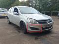 решётка бампера боковая правая Opel Astra H/Family [рестайлинг] 2007, 1.6 л., i, Z 16 XER, бензин, 5МКПП, серебро, хетчбэк 5 дв., передний привод, правый руль, 13225763 - фото №3