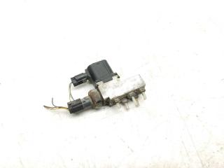 блок клапанов пневмоподвески Mercedes-Benz E-Класс W211/S211 2003, 5.0 л., i, M 113.967, бензин, АКПП, brillantsilber / 744, седан, задний привод, правый руль, A2113200158