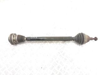 полуось передняя правая (приводной вал, ШРУС) Volkswagen Passat B7 2014, 2.0 л., TDi PD, CFFB, дизель, 6МКПП, tungsten silver / lb7w, седан, передний привод, правый руль, 1K0407272TP