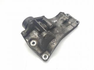 кронштейн генератора Volkswagen Golf 4 поколение 2003, 1.4 л., i, BCA, бензин, 5МКПП, красный, хетчбэк 3 дв., передний привод, правый руль, 030145169H