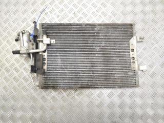 радиатор кондиционера Mercedes-Benz A-Класс W168/V168 [рестайлинг] W168 2003, 1.4 л., i, M 166.940, бензин, 5МКПП, зеленый, хетчбэк 5 дв., передний привод, правый руль, A1685000454