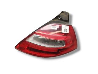 фонарь задний правый Renault Megane 2 поколение [рестайлинг] 2007, 1.5 л., DCi, K9K 732, дизель, 6МКПП, extreme blue / terna, хетчбэк 5 дв., передний привод, правый руль, 8200413216