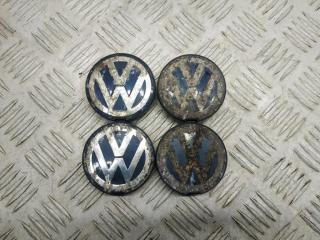 колпачок литого диска Volkswagen Golf Plus 1 поколение 2005, 1.6 л., MPI, BLF, бензин, 5МКПП, черный, хетчбэк 5 дв., передний привод, правый руль, 7D0601165, 7M7601165