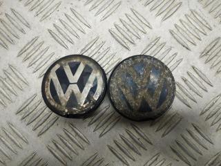 колпачок литого диска Volkswagen Golf Plus 1 поколение 2005, 1.6 л., MPI, BLF, бензин, 5МКПП, черный, хетчбэк 5 дв., передний привод, правый руль, 7D0601165, 7M7601165