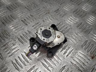 моторчик заслонки печки Mercedes-Benz A-Класс W168 2000, 1.7 л., CDi, OM 668.940, дизель, 5МКПП, vulkanrot / 483, хетчбэк 5 дв., передний привод, правый руль, A1688201442