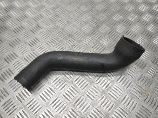 патрубок интеркулера Mercedes-Benz A-Класс W168/V168 [рестайлинг] W168 2002, 1.7 л., CDi, OM 668.942, дизель, 5МКПП, белый, хетчбэк 5 дв., передний привод, правый руль, A1685280182, A1685280101