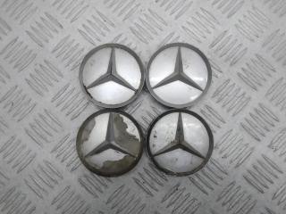 колпачок литого диска Mercedes-Benz C-Класс W202/S202 [рестайлинг] W202 2000, 1.8 л., i, M 111.921, бензин, АКПП, серебро, седан, задний привод, правый руль, A2014018225