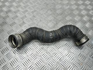 патрубок интеркулера Mercedes-Benz C-Класс W203/S203/CL203 W203 2003, 1.8 л., Kompr, M 271.946, бензин, АКПП, cubanitsilber / 723, седан, задний привод, правый руль, A2035280782