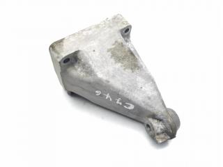 кронштейн двигателя Mercedes-Benz C-Класс W203/S203/CL203 [рестайлинг] W203 2004, 1.8 л., Kompr, M 271.946, бензин, АКПП, зеленый, седан, задний привод, правый руль, A2712230804