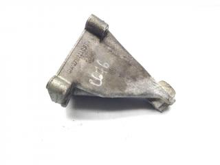 кронштейн двигателя Mercedes-Benz C-Класс W203/S203/CL203 [рестайлинг] W203 2004, 1.8 л., Kompr, M 271.946, бензин, АКПП, зеленый, седан, задний привод, правый руль, A2712230904