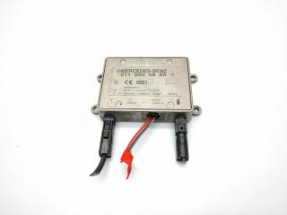 усилитель антенны Mercedes-Benz C-Класс W203/S203/CL203 [рестайлинг] 2004, 1.8 л., Kompr, M 271.946, бензин, АКПП, бежевый, 693u, седан, задний привод, правый руль, 2118200885