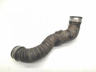 патрубок интеркулера Mercedes-Benz C-Класс W203/S203/CL203 [рестайлинг] CL203 2006, 1.8 л., Kompr, M 271.946, бензин, АКПП, серебро, 775u, хетчбэк 3 дв., задний привод, правый руль, A2035280782