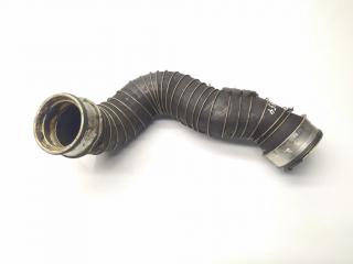 патрубок интеркулера Mercedes-Benz C-Класс W203/S203/CL203 [рестайлинг] CL203 2006, 1.8 л., Kompr, M 271.946, бензин, АКПП, серебро, 775u, хетчбэк 3 дв., задний привод, правый руль, A2035280782