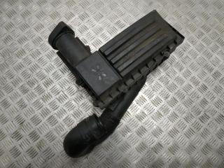 корпус воздушного фильтра Skoda Octavia 2 поколение (A5) 1Z 2004, 1.9 л., TDi PD, BXE, дизель, 5МКПП, reflex silver / la7w, лифтбэк, передний привод, правый руль, 3C0129607BA, 3C0129601BK