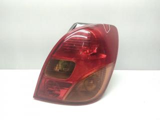 фонарь задний правый Toyota Corolla Verso 1 поколение E121 2003, 2.0 л., D-4D, 1CD-FTV, дизель, 5МКПП, серебро, минивэн, передний привод, правый руль, 81551-13530
