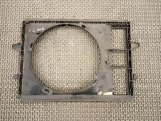 диффузор вентилятора Citroen Jumpy 2 поколение 2009, 2.0 л., HDi, RHK (DW10UTED4), дизель, 6МКПП, blanc banquise / ewp, минивэн, передний привод, правый руль, FS1154, 864189D