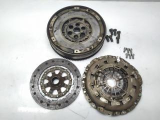 маховик BMW 3 серия E90/E91/E92/E93 E90 2005, 2.0 л., i, N46 B20 B, бензин, 6МКПП, titansilber / 354, седан, задний привод, правый руль, 7541018, 21217541018