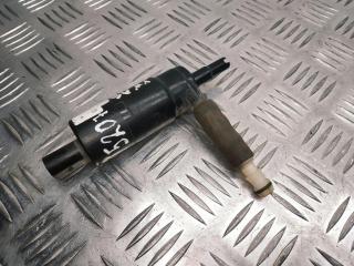 насос (моторчик) омывателя фар Volkswagen Passat B5 [рестайлинг] 2002, 2.0 л., i, ALT, бензин, 5МКПП, бордовый, седан, передний привод, правый руль, 3B0955681A