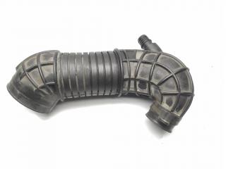 патрубок воздушного фильтра Audi A4 B7 2006, 2.0 л., TDi PD, BRE, дизель, 6МКПП, silbersee / ly7w, универсал, передний привод, правый руль, 8E0129615J