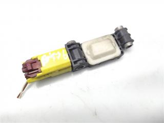 датчик удара Audi A4 B7 2006, 2.0 л., TDi PD, BRE, дизель, 6МКПП, silbersee / ly7w, универсал, передний привод, правый руль, 8E0959651A