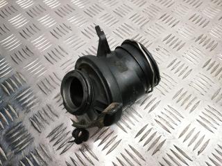 патрубок интеркулера Mercedes-Benz C-Класс W203/S203/CL203 W203 2001, 2.2 л., CDi, OM 611.962, дизель, АКПП, золотой, седан, задний привод, правый руль, A6110981807, A6110981007, A6460980407