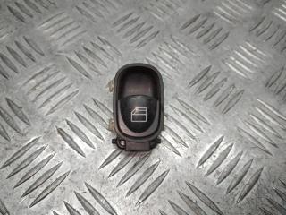 кнопка стеклоподъемника двери Mercedes-Benz C-Класс W203/S203/CL203 W203 2001, 2.2 л., CDi, OM 611.962, дизель, 6МКПП, золотой, седан, задний привод, правый руль, A2038200210