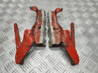 петля капота Mercedes-Benz C-Класс W203/S203/CL203 W203 2002, 2.2 л., CDi, OM 611.962, дизель, 6МКПП, magmarot / 586, седан, задний привод, правый руль, A2038800328, A2038800428