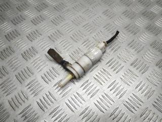 насос (моторчик) омывателя фар Mercedes-Benz C-Класс W203/S203/CL203 W203 2002, 2.2 л., CDi, OM 611.962, дизель, 6МКПП, magmarot / 586, седан, задний привод, правый руль, A2108691121, A2108691221