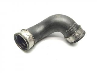 патрубок интеркулера Mercedes-Benz C-Класс W203/S203/CL203 CL203 2002, 2.2 л., CDi, OM 611.962, дизель, 6МКПП, серебро, хетчбэк 3 дв., задний привод, правый руль, A2035281482, A2035282882, A2035280482