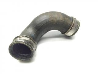 патрубок интеркулера Mercedes-Benz C-Класс W203/S203/CL203 W203 2001, 2.2 л., CDi, OM 611.962, дизель, 6МКПП, золотой, седан, задний привод, правый руль, A2035281482, A2035282882, A2035280482