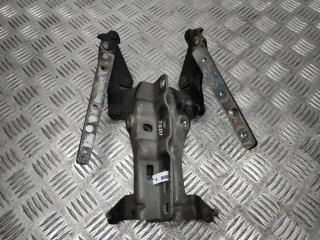 петля капота Mercedes-Benz C-Класс W203/S203/CL203 [рестайлинг] 2005, 2.2 л., CDi, OM 646.962, дизель, АКПП, черный, седан, задний привод, правый руль, A2038800328, A2038800428