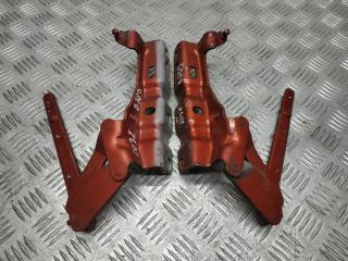 петля капота Mercedes-Benz C-Класс W203/S203/CL203 [рестайлинг] CL203 2004, 2.2 л., CDi, OM 646.962, дизель, АКПП, aventurinorange / 487, хетчбэк 3 дв., задний привод, правый руль, A2038800328, A2038800428