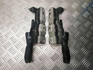 петля капота Mercedes-Benz C-Класс W203/S203/CL203 [рестайлинг] 2004, 2.2 л., CDi, OM 646.962, дизель, АКПП, obsidianschwarz / 197, седан, задний привод, правый руль, A2038800328, A2038800428