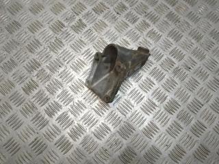 кронштейн двигателя Mercedes-Benz E-Класс W210/S210 [рестайлинг] S210 2000, 2.2 л., CDi, OM 611.961, дизель, АКПП, бордовый, универсал, задний привод, правый руль, 6112230604