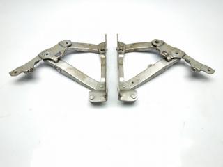 петля капота Mercedes-Benz E-Класс W211/S211 2004, 2.2 л., CDi, дизель, АКПП, brillantsilber / 744, седан, задний привод, правый руль, 2118800128, 2118800228