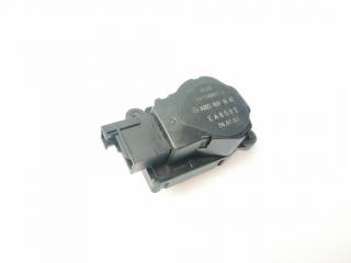 моторчик заслонки печки Mercedes-Benz E-Класс W211/S211 [рестайлинг] 2007, 2.2 л., CDi, дизель, АКПП, tansanitblau / 359, седан, задний привод, правый руль, A2038201642