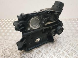 крышка двигателя передняя Mercedes-Benz Vito W638 2001, 2.2 л., CDi, OM 611.980, дизель, 5МКПП, белый, минивэн, передний привод, правый руль, R6110150902