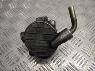 насос вакуумный Mercedes-Benz Vito W638 2001, 2.2 л., CDi, OM 611.980, дизель, 5МКПП, белый, минивэн, передний привод, правый руль, A6112300165