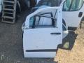 дверь передняя левая Mercedes-Benz Vito W639 2004, 2.2 л., CDi, OM 646.982, дизель, 6МКПП, белый, минивэн, задний привод, правый руль - фото №3