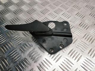 ручка внутренняя передняя правая Mercedes-Benz Vito W639 2004, 2.2 л., CDi, OM 646.983, дизель, 6МКПП, красный, минивэн, задний привод, правый руль