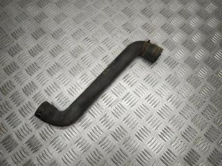 патрубок радиатора Mercedes-Benz Vito W639 2005, 2.2 л., CDi, OM 646.982, дизель, 6МКПП, белый, минивэн, задний привод, правый руль, A6395014382