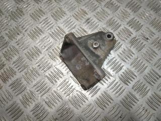 кронштейн двигателя Mercedes-Benz E-Класс W210/S210 1998, 2.2 л., D, OM 604.912, дизель, 5МКПП, серебро, седан, задний привод, правый руль, 6042230004