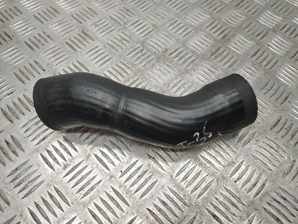 патрубок интеркулера Volkswagen LT 2 поколение 2003, 2.5 л., TDi, AVR, дизель, 5МКПП, grauweiss, микроавтобус, задний привод, правый руль, 2D0145828D - фото №1