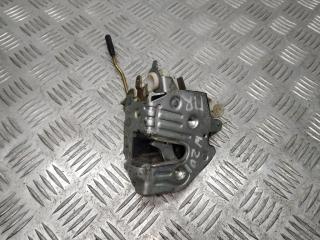 замок двери передней правой Mercedes-Benz 190 1 поколение [рестайлинг] W201 1992, 2.6 л., i, M 103.942, бензин, АКПП, серый, 199, седан, задний привод, правый руль, A2017201235, A2017200835